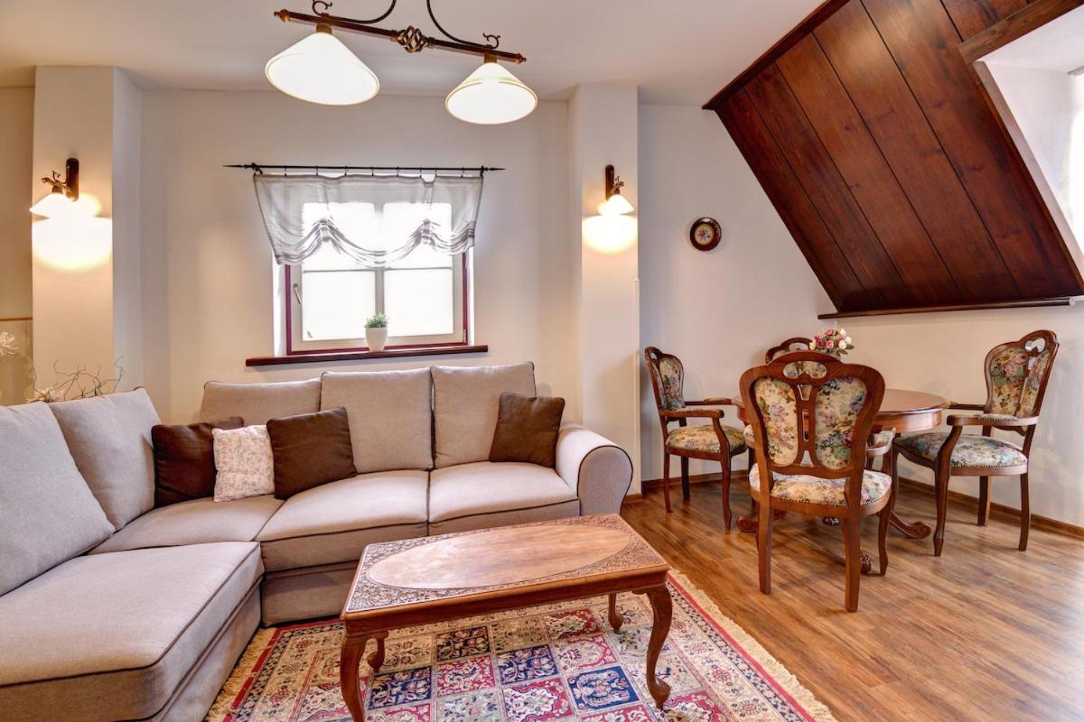 Bily Beranek Apartment